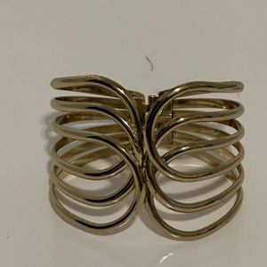 Vintage 90s Gold Tone Wave Wired Cuff Bracelet